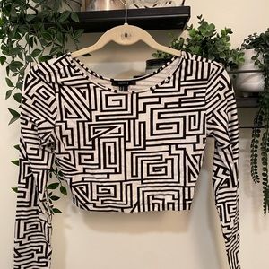 Trippy Abstract Black and White Cropped Top